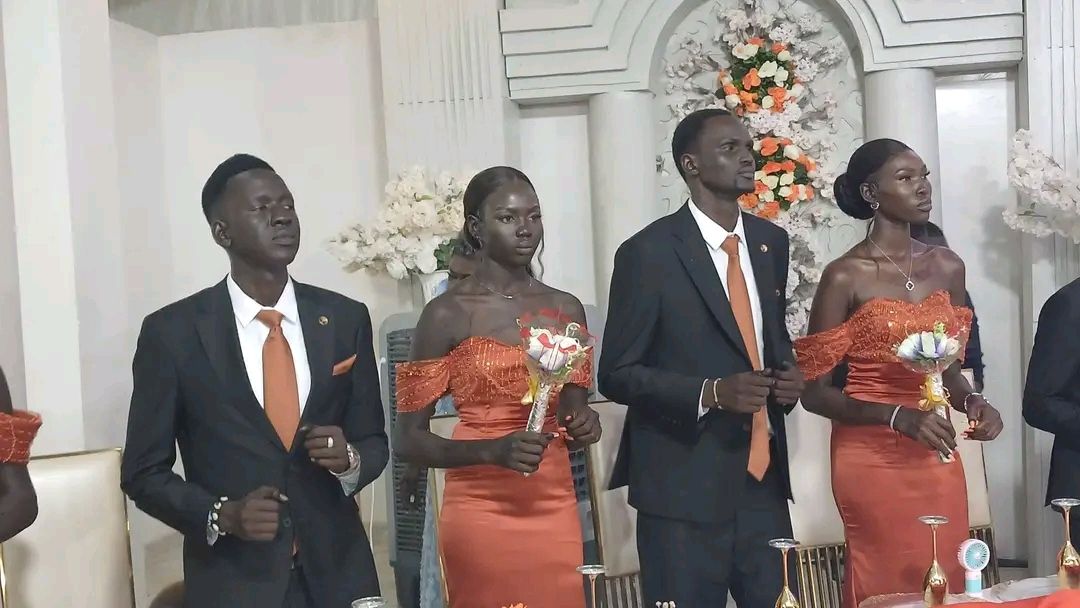 South Sudanese man weds bride after paying $77,000 dowry in cash, 297 cows and plots of land, defeating his competitor who offered $25,000, 158 cows (video)