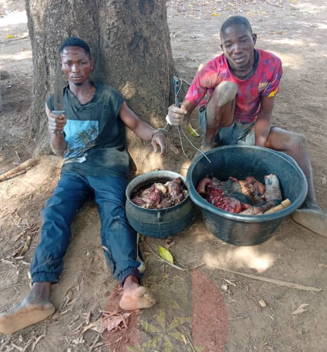 Troops neutralizing an armed bandit and arresting suspects in Benue