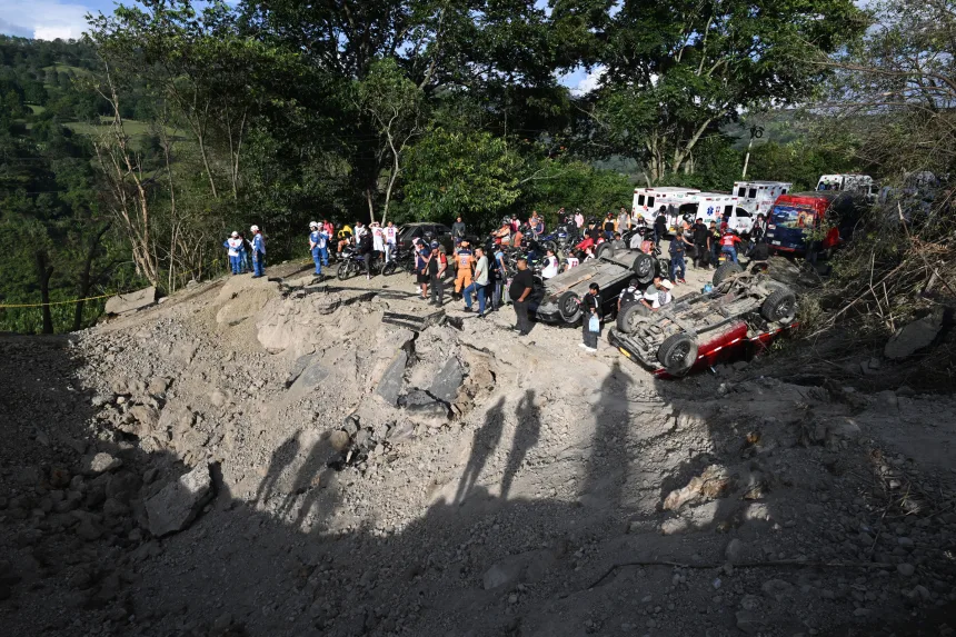 Highway bombing in Colombia k!lls at least 14 persons