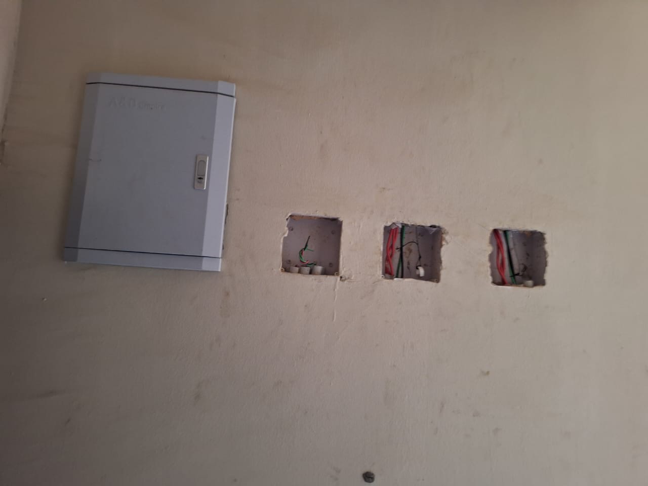 Concerned subscribers/residents of the Greater Lagos County Apartments, Obele-Oniwala, Surulere write open letter to Governor Sanwo Olu over Megamound Investment