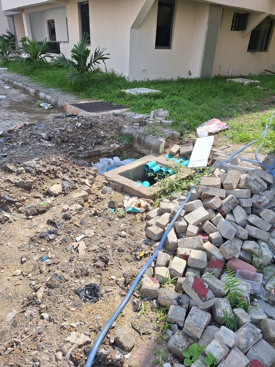 Concerned subscribers/residents of the Greater Lagos County Apartments, Obele-Oniwala, Surulere write open letter to Governor Sanwo Olu over Megamound Investment