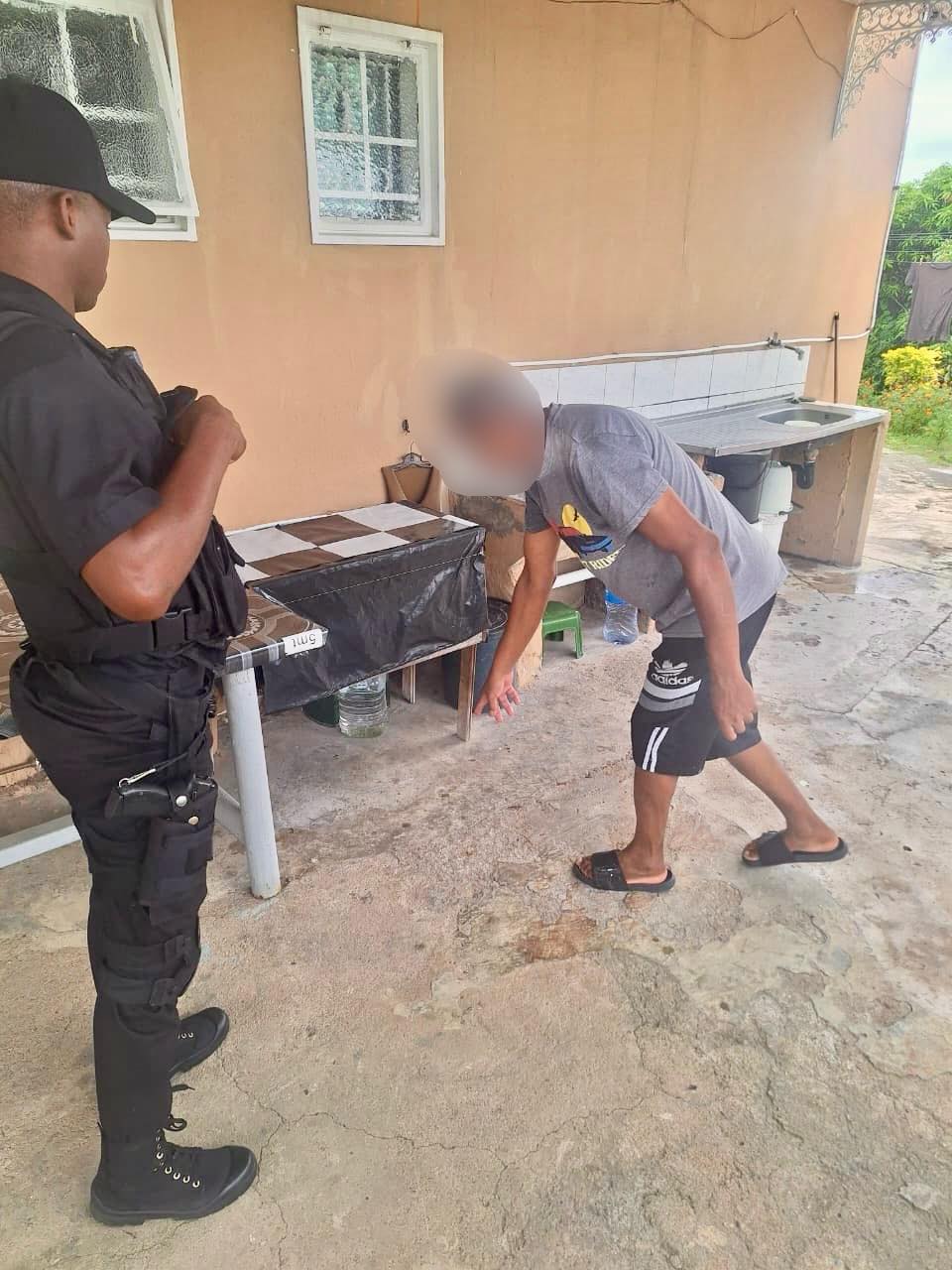 Thief steals pot of food on fire