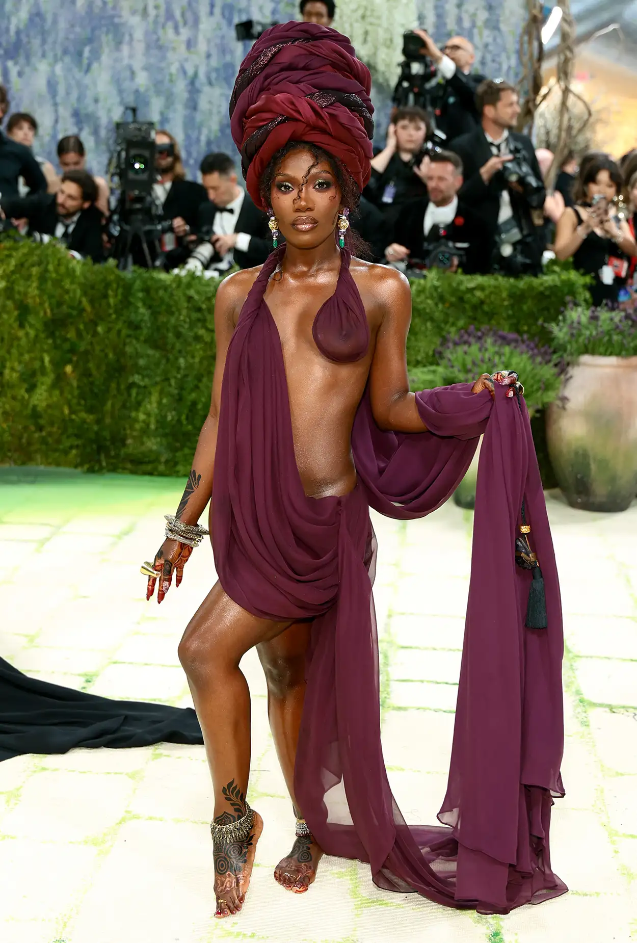 Celebrities who attended the 2026 Met Gala in revealing outfits (photos)