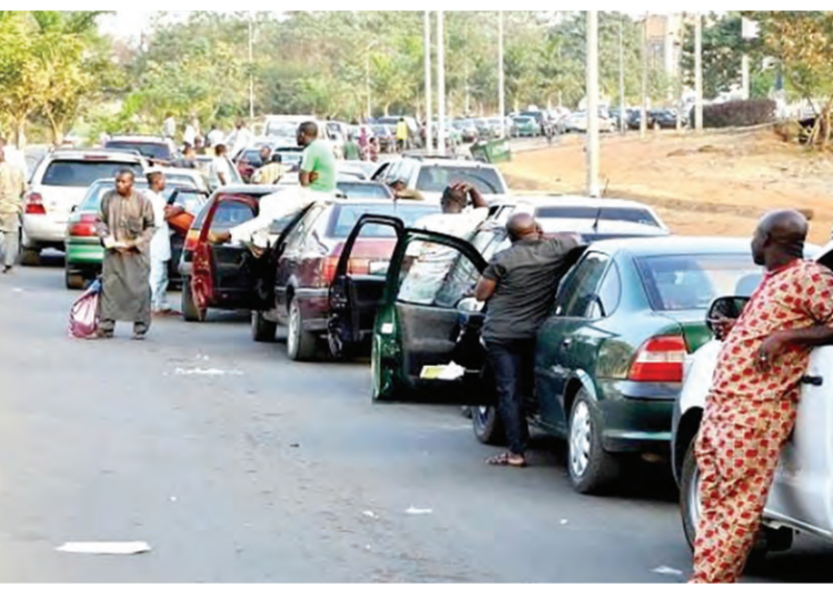 NNPCl limits access to N66 discount to only motorists using its fuel app