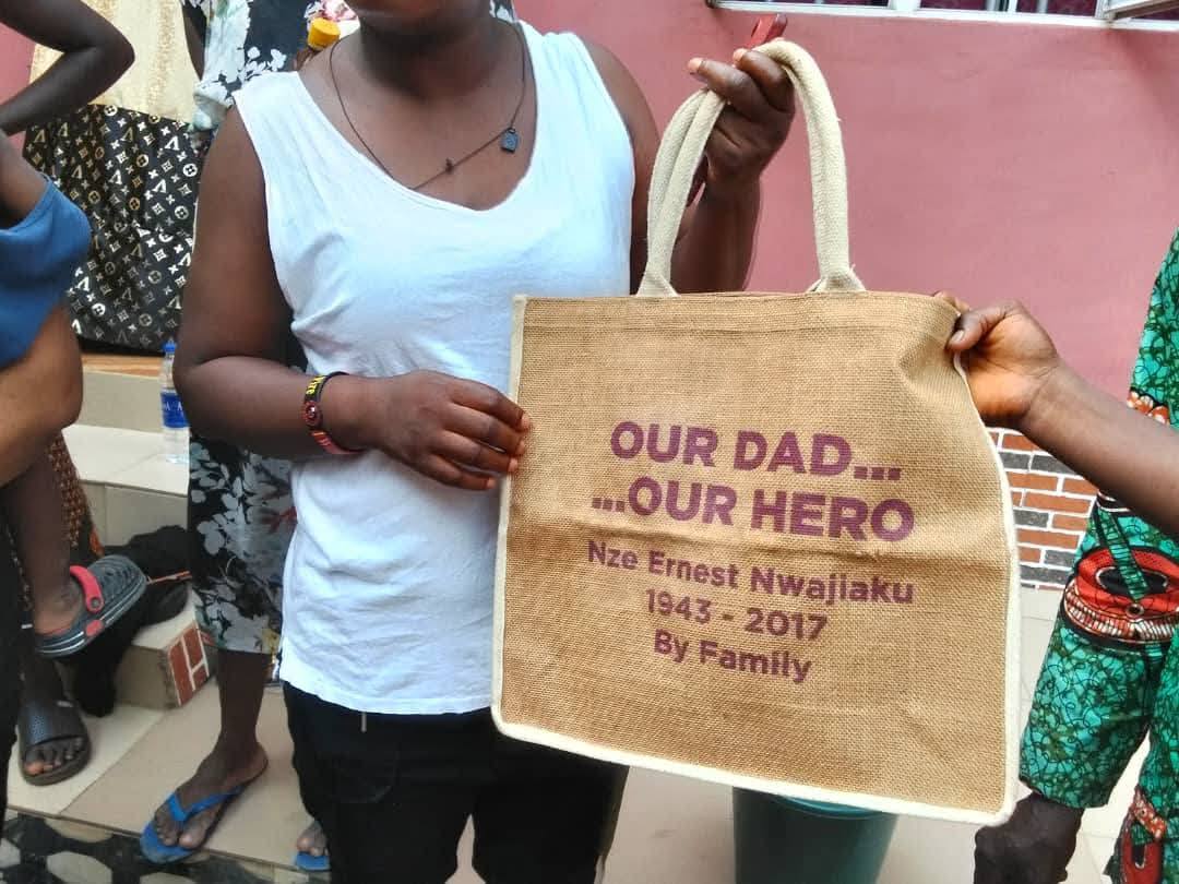 Abandoned newborn baby discovered inside bag with note in Anambra community