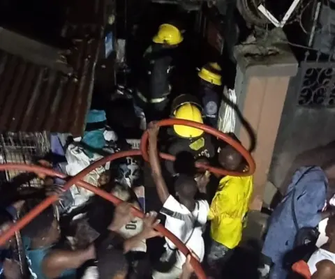 Two rescued as fire razes house in Lagos