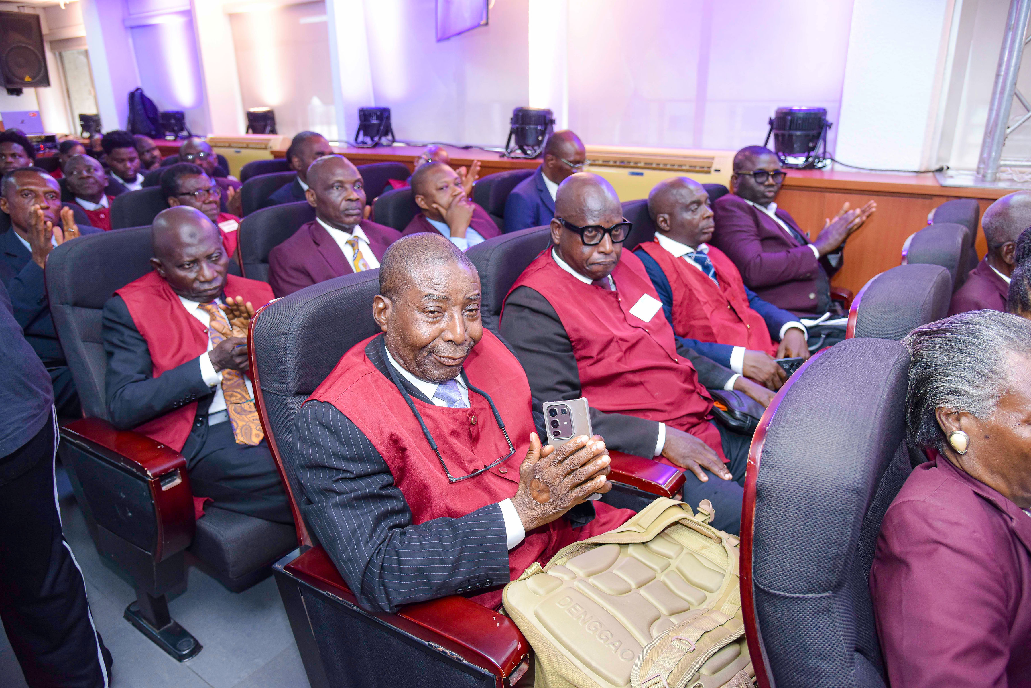 FCMB Group Presents Facts Behind ?160bn Public Offer