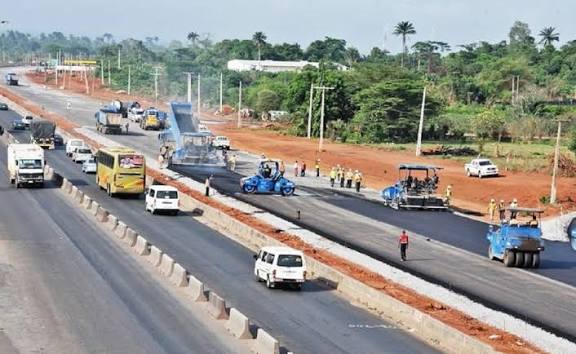 FG announces six-week partial closure of Lagos-Ibadan Expressway for repairs