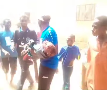 Man burnt to d3ath by mob after being accused of k!lling minor and removing his eyes in Nasarawa