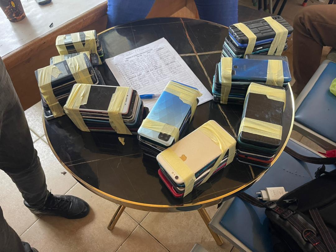 141 Nigerians arrested over wire fraud, romance scam, s3xtortion in Ghana