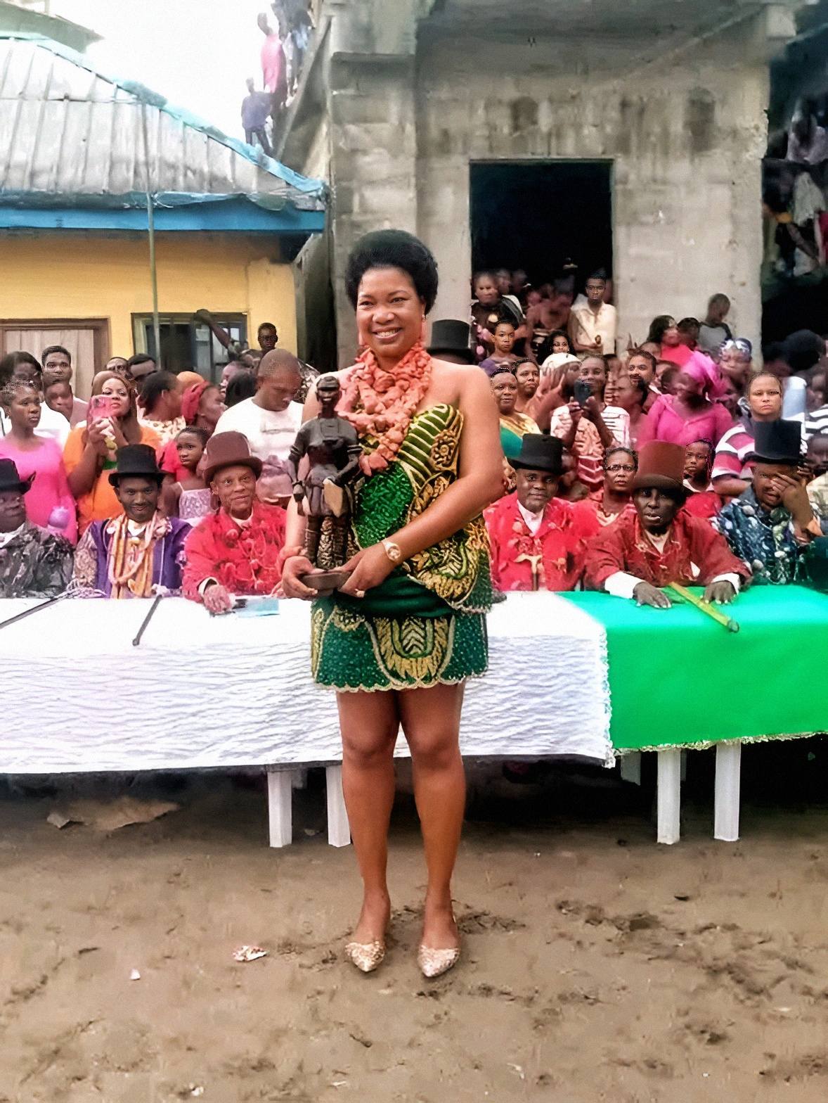 Miss Laura Iyama crowned