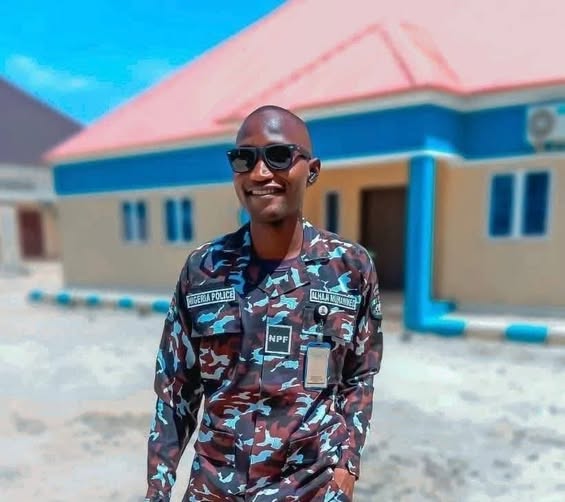 Borno police officer returns N2.6m mistakenly transferred to his bank account