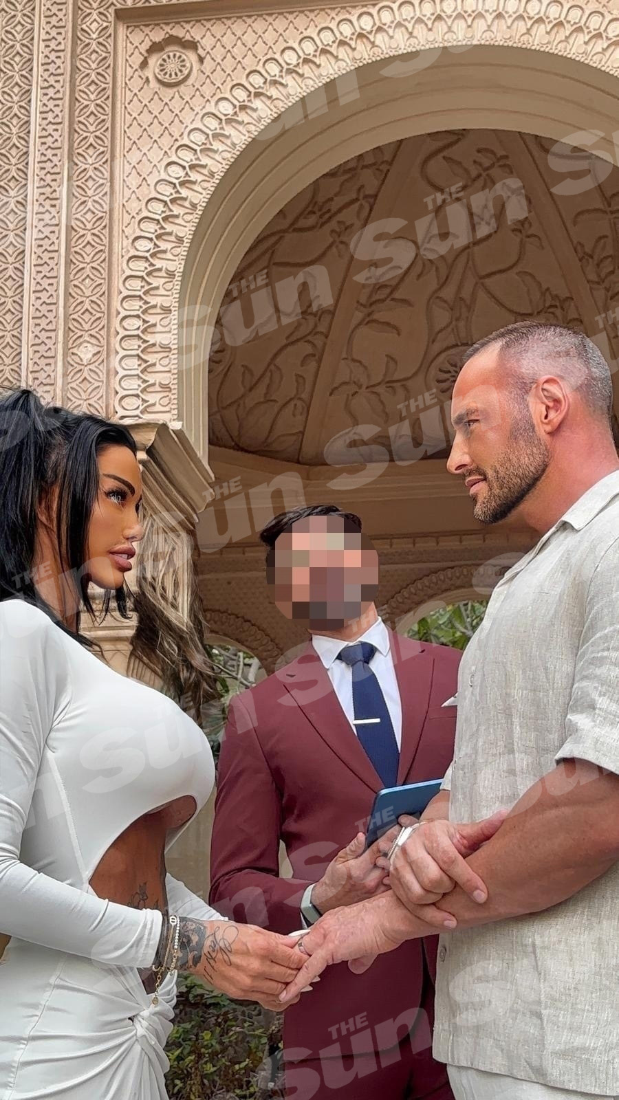 Katie Price married for the fourth time after surprise wedding to Lee Andrews (photos)