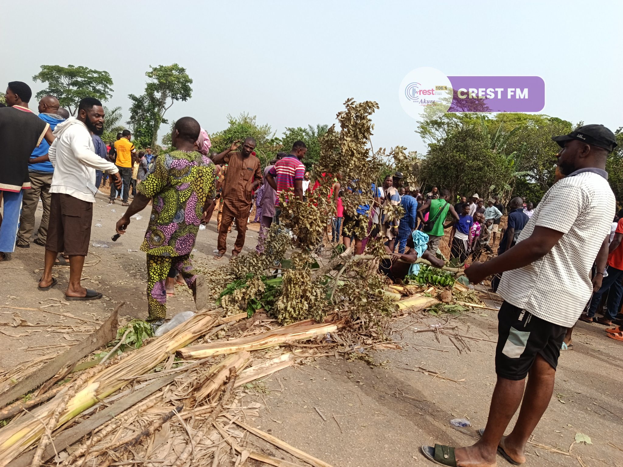 Protest rocks Ondo community as bandits demand N80m ransom for abducted couple