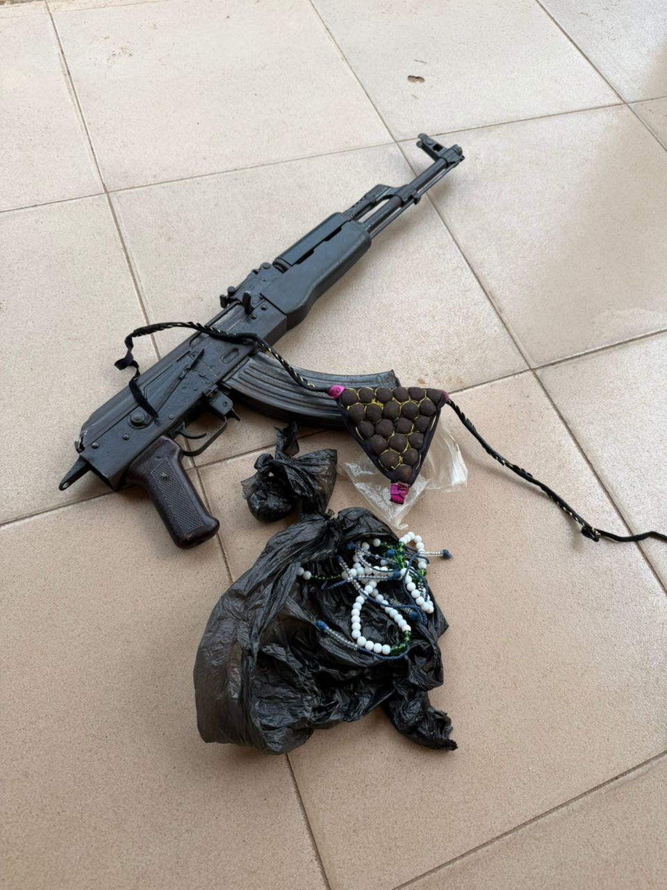 Police k!ll kidnapper, recover weapon in Delta