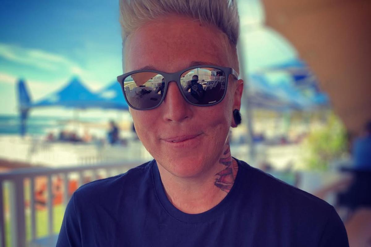 TV chef Mynie Steffens, 43, k!lled in helicopter crash while spraying crops with pesticide