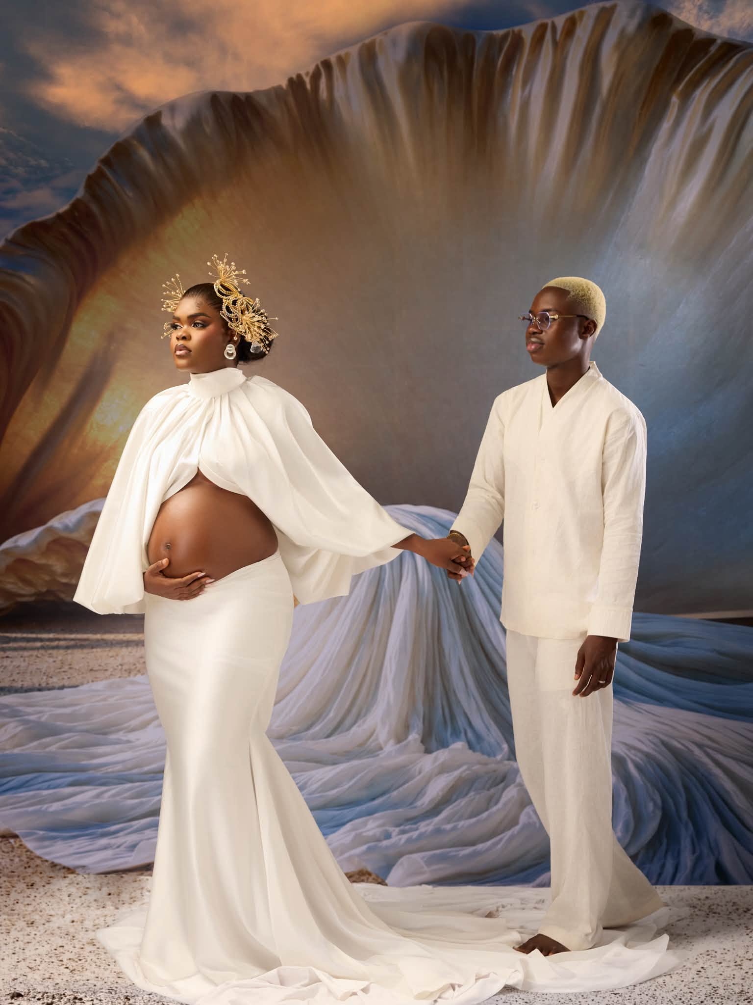 Streamers, Jarvis and Peller, release lovely maternity photos