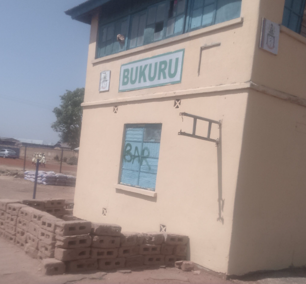 Train crushes woman to d3ath in Jos